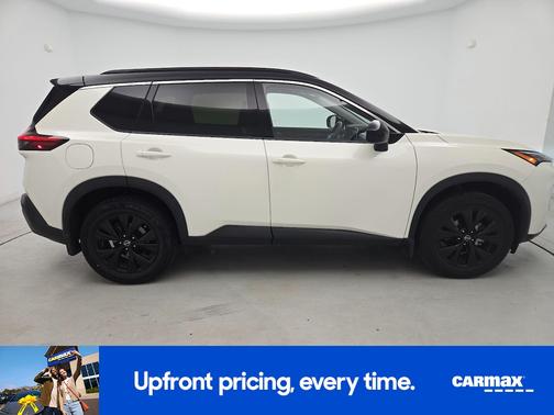White 2023 Nissan Rogue SV
