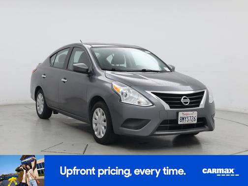 2016 Nissan Versa SV