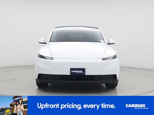 2026 Tesla Model Y Standard