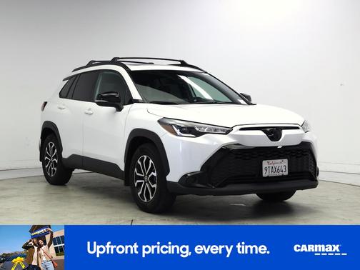White 2025 Toyota Corolla Cross Hybrid SE
