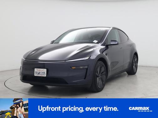 Gray 2026 Tesla Model Y Long Range