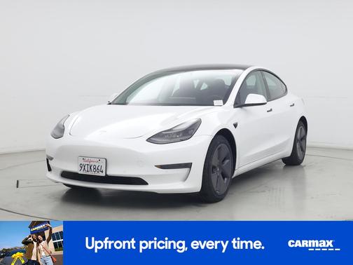 White 2022 Tesla Model 3