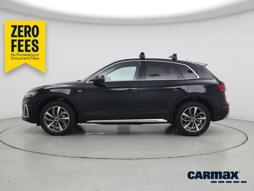 Black 2023 Audi Q5 S-Line Premium