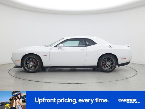 White 2016 Dodge Challenger SRT 392