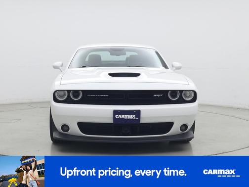 White 2016 Dodge Challenger SRT 392