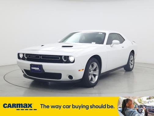 2017 Dodge Challenger SXT