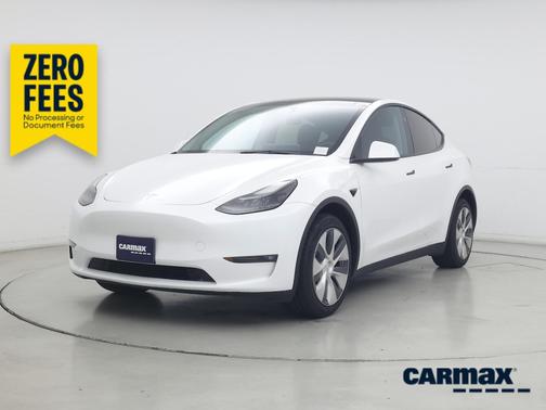 White 2023 Tesla Model Y Long Range