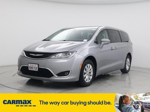 2018 Chrysler Pacifica Touring