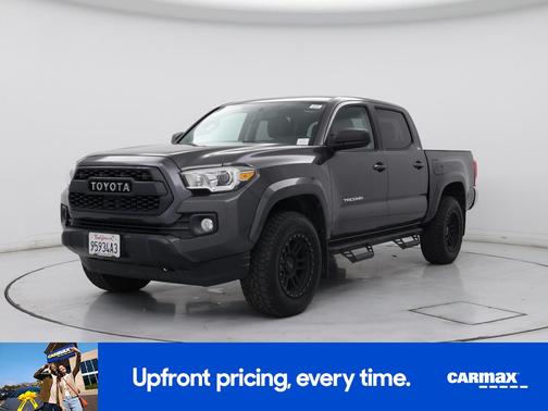 Gray 2017 Toyota Tacoma SR5