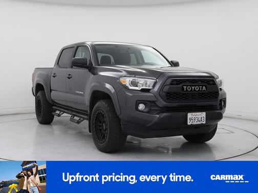 Gray 2017 Toyota Tacoma SR5
