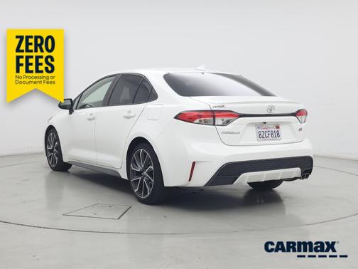 White 2022 Toyota Corolla SE