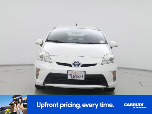 White 2015 Toyota Prius Persona Series