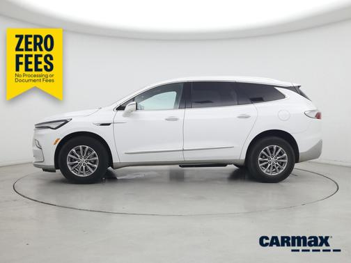 White 2024 Buick Enclave Premium
