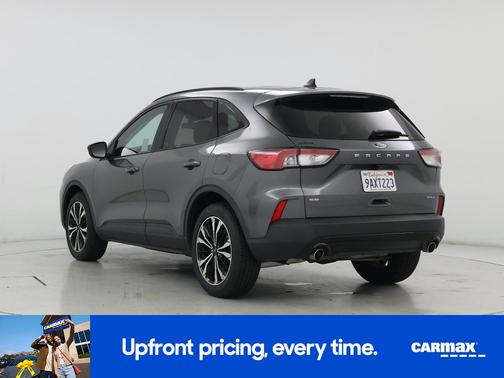 Gray 2022 Ford Escape SE