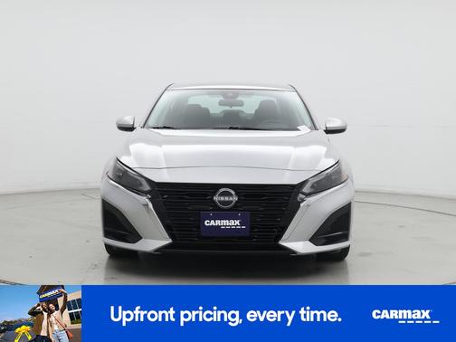 2023 Nissan Altima SV