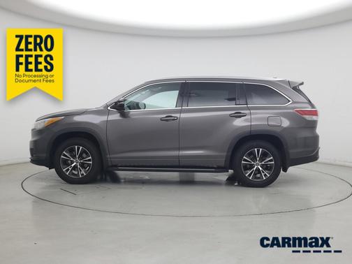 Gray 2016 Toyota Highlander XLE