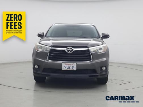 Gray 2016 Toyota Highlander XLE