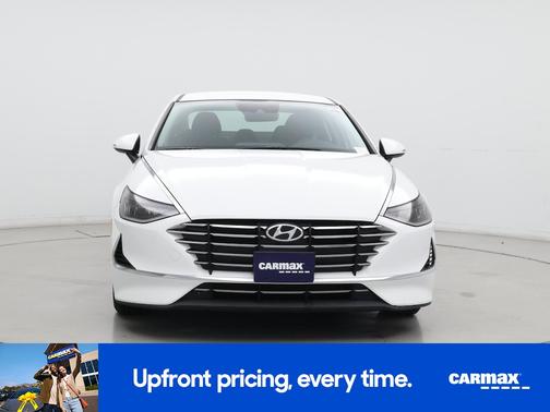 2023 Hyundai SONATA SE