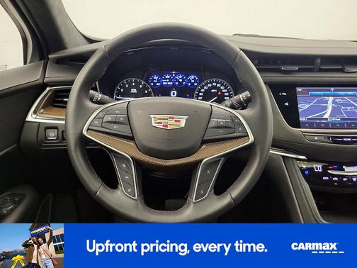 Red 2017 Cadillac XT5 Platinum