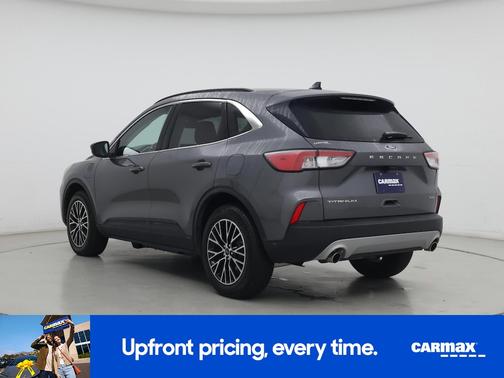 2022 Ford Escape PHEV Titanium