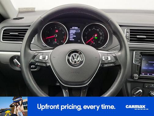 2017 Volkswagen Jetta SE