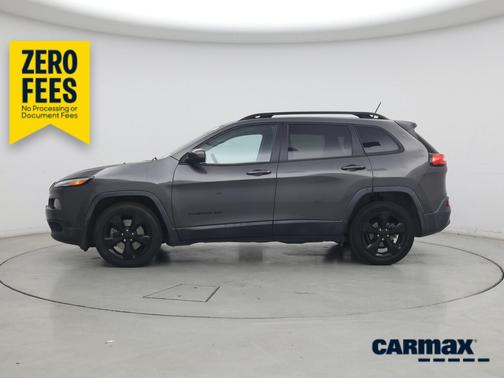 Gray 2018 Jeep Cherokee Latitude