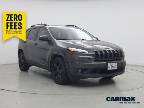Gray 2018 Jeep Cherokee Latitude