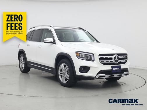 White 2023 Mercedes-Benz GLB 250