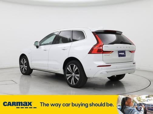 2023 Volvo XC60 Recharge Plug-In Hybrid T8 Plus Bright Theme