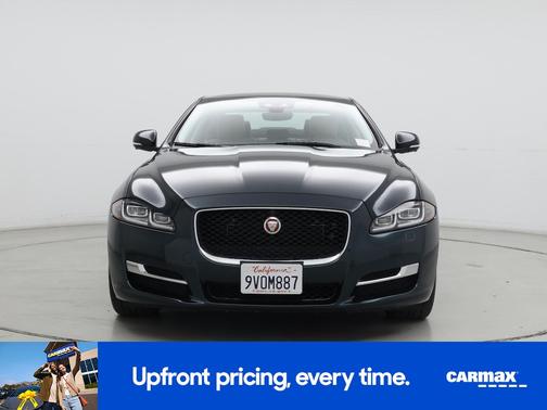 2019 Jaguar XJ R-Sport