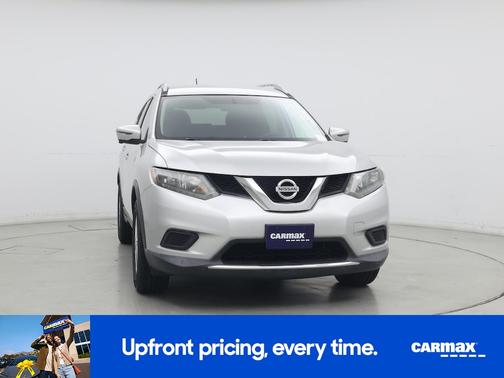 Silver 2016 Nissan Rogue SV
