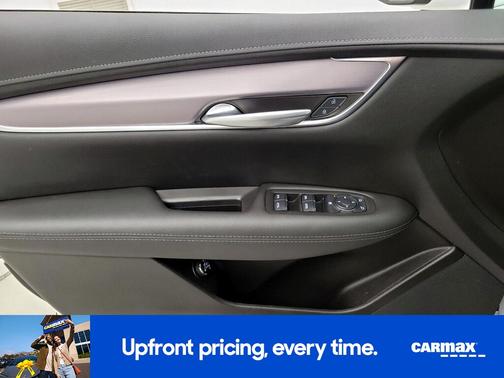 2025 Cadillac XT5 Luxury