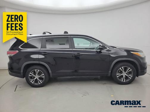 Black 2016 Toyota Highlander XLE