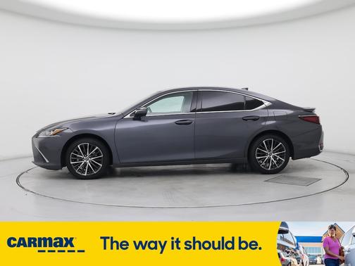 2023 Lexus ES 300h