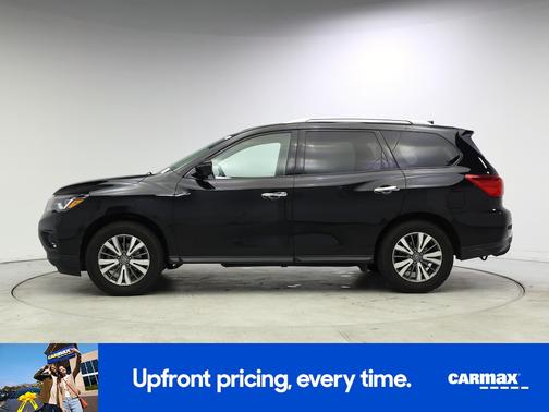 2019 Nissan Pathfinder SL