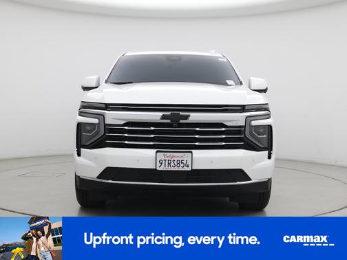 2025 Chevrolet Suburban LT