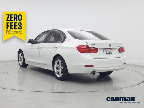 White 2015 BMW 320 I