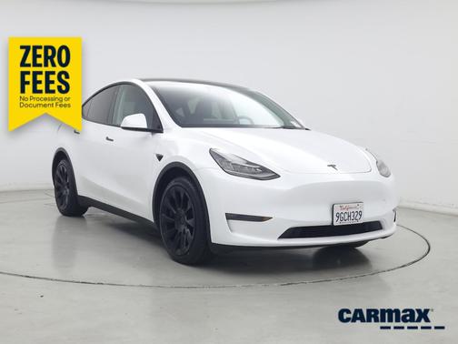 White 2023 Tesla Model Y Long Range