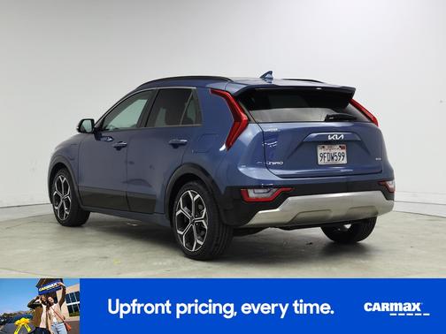 2023 Kia Niro Plug-In Hybrid SX Touring