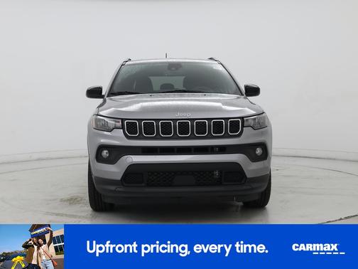 Silver 2023 Jeep Compass Latitude Lux