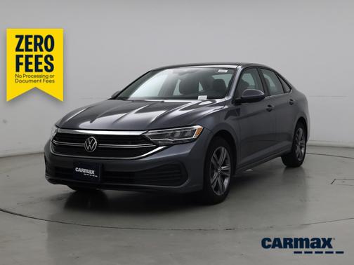 Gray 2022 Volkswagen Jetta SE