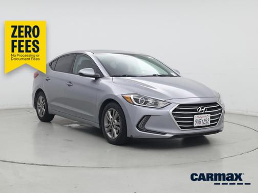 Gray 2017 Hyundai ELANTRA SE