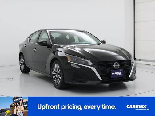 2023 Nissan Altima SV