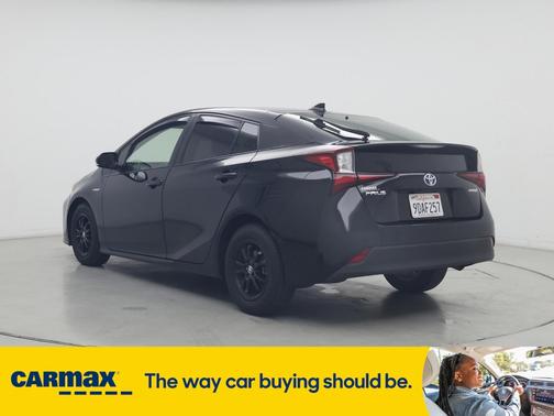 2019 Toyota Prius LE
