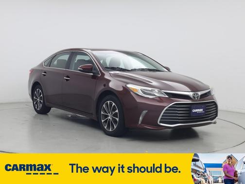 2018 Toyota Avalon XLE