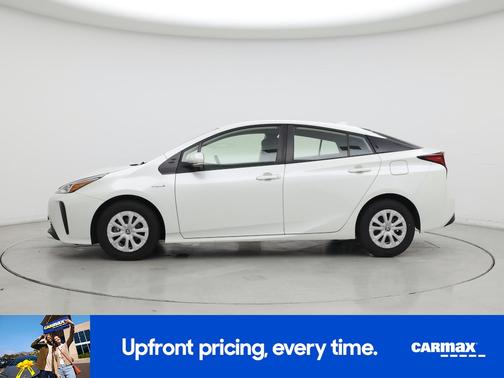 2019 Toyota Prius XLE