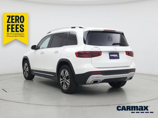 White 2024 Mercedes-Benz GLB 250
