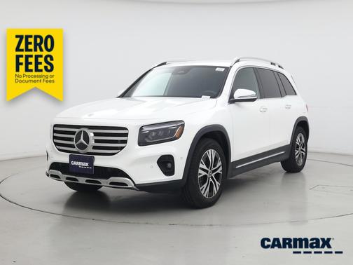 White 2024 Mercedes-Benz GLB 250