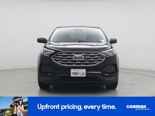 Black 2019 Ford Edge SE