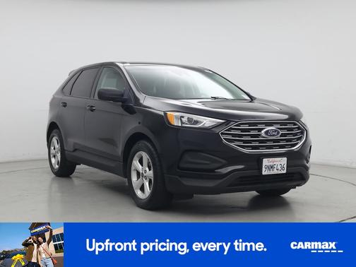 Black 2019 Ford Edge SE